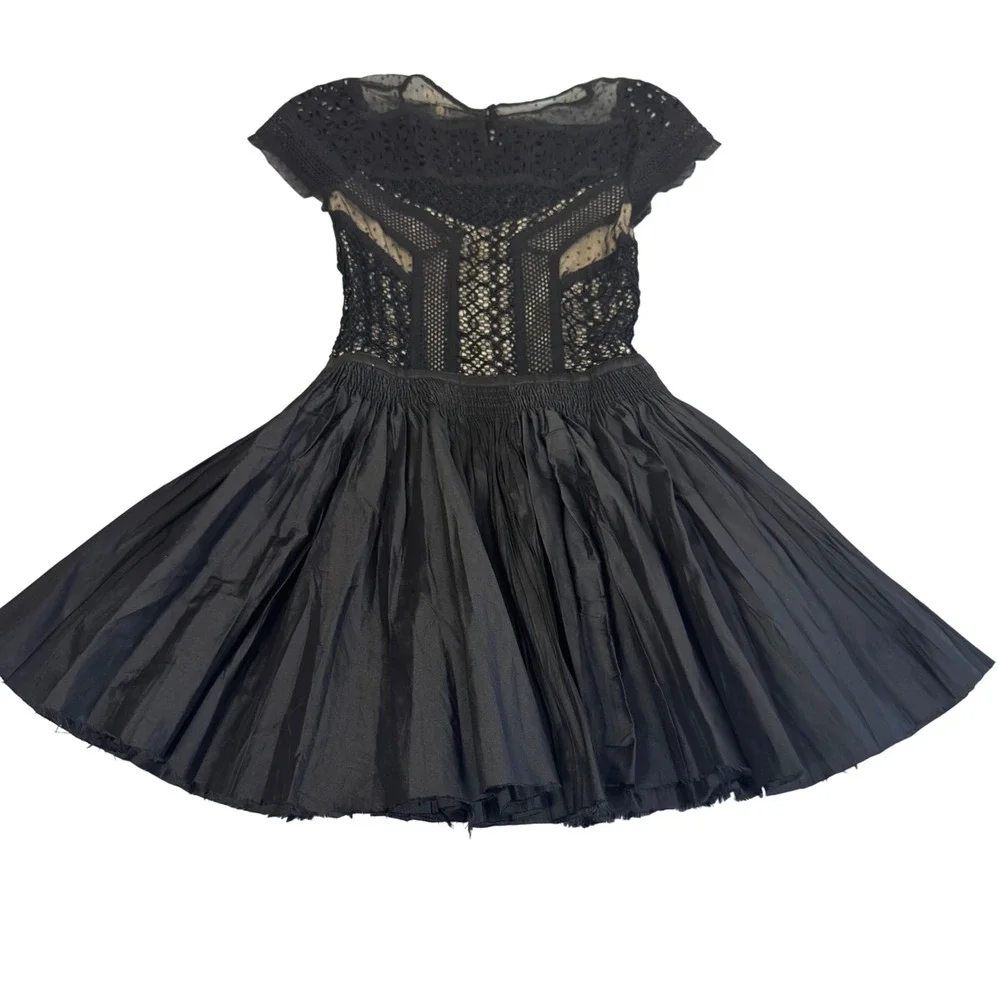 Free People Dress Size 2 Fit Flare Crochet Lace Mixed Media Party Edgy Black - Picture 2 of 13